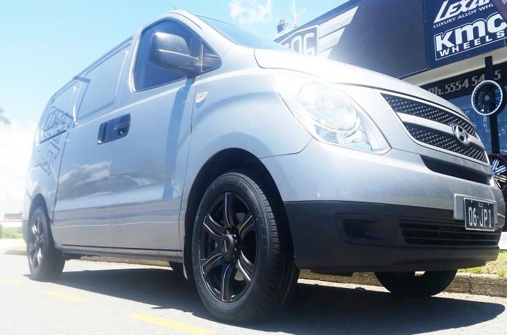 HYUNDAI-ILOAD-REBEL-SATIN-BLACK-PIPED